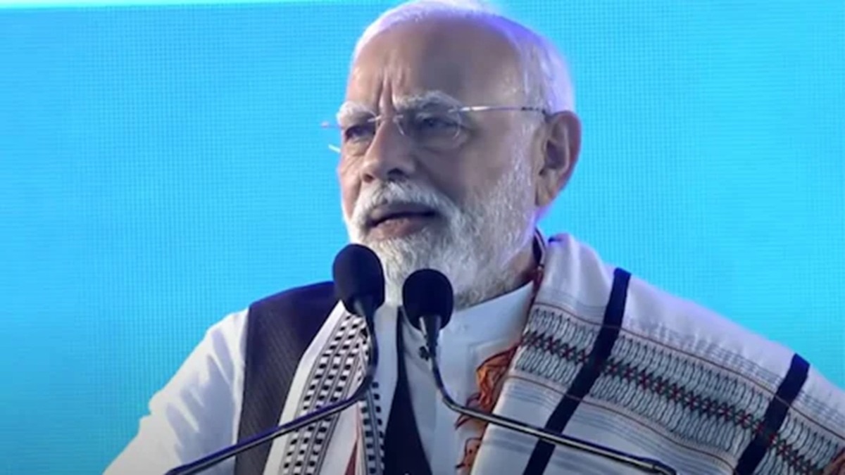 PM Modi met people of Meitei and Kuki communities displaced due to violence in Manipur