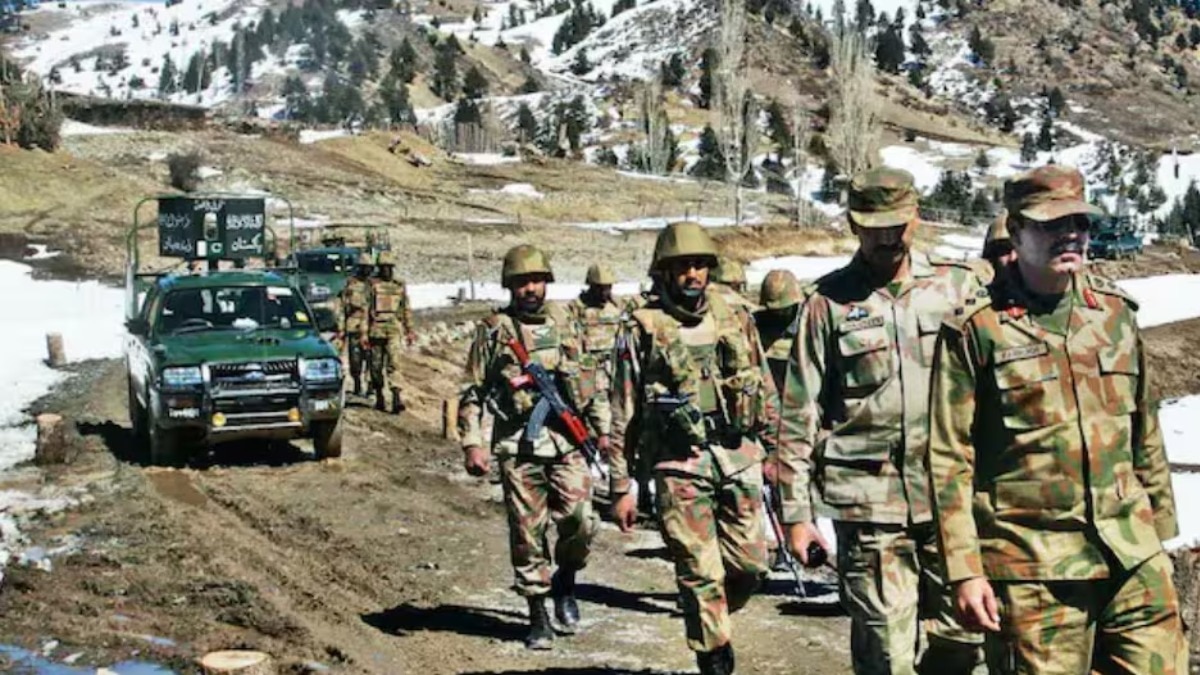 पाकिस्तान के खैबर पख्तूनख्वा में हिंसक झड़प... सेना ने 45 आतंकी मार गिराए, 19 सैनिकों की भी मौत