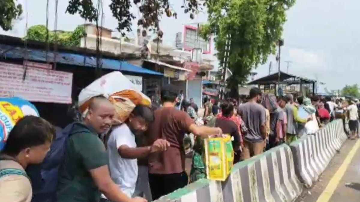 नेपाल बॉर्डर पर आम लोगों की आवाजाही शुरू. (Photo: Screengrab)