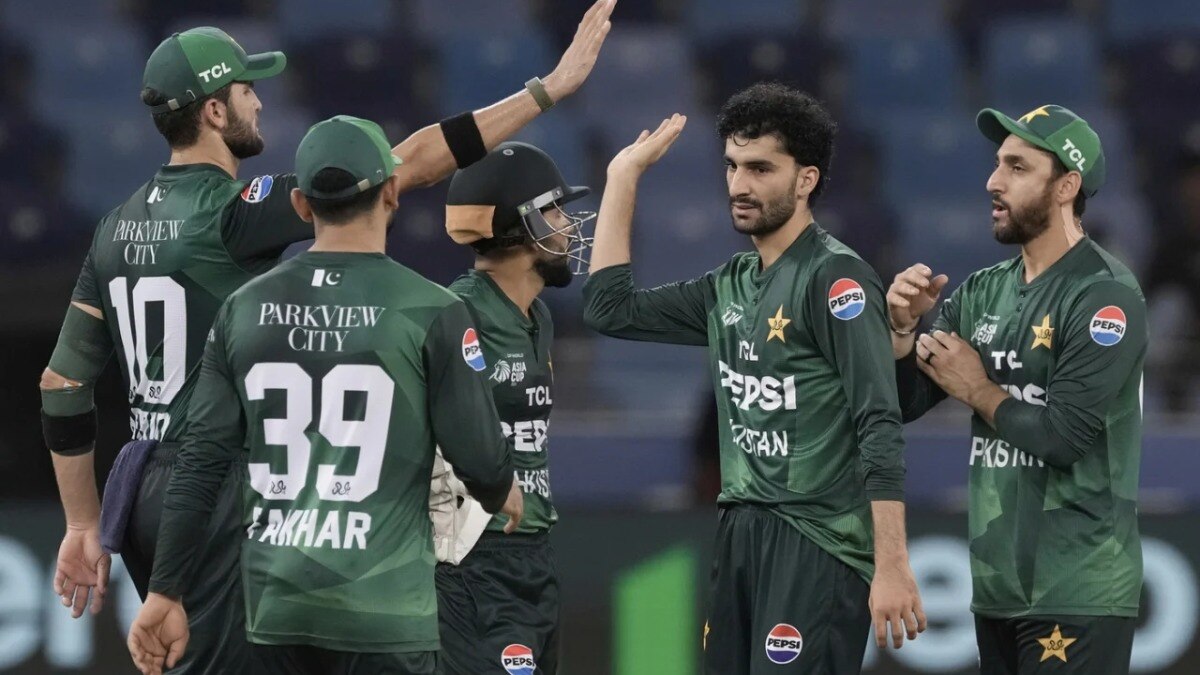 'बच्चे भी नहीं जानते पाक‍िस्तान के टॉप 4 ख‍िलाड़‍ियों का नाम', भारतीय द‍िग्गज ने किया ट्रोल, कहा-कट्टर फैन्स भी...