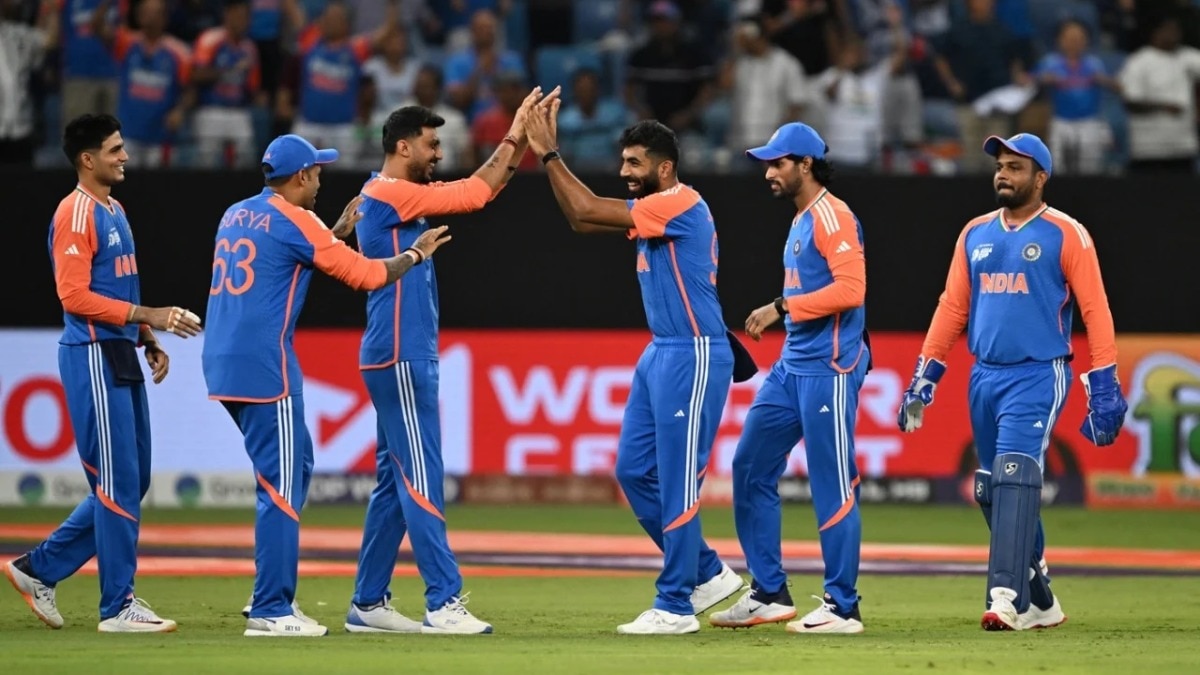 बुमराह के सामने मोहम्मद हारिस की एक ना चली... हवाई शॉट मारने के चक्कर में गंवाया विकेट, VIDEO