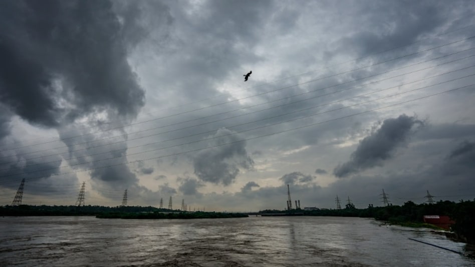 बारिश पर ब्रेक! समय से पहले शुरू हुई मॉनसून की विदाई, इन राज्यों से हुआ रुख्सत - Monsoon withdrawal begins September 14 from Rajasthan IMD weather update ahlbs - AajTak