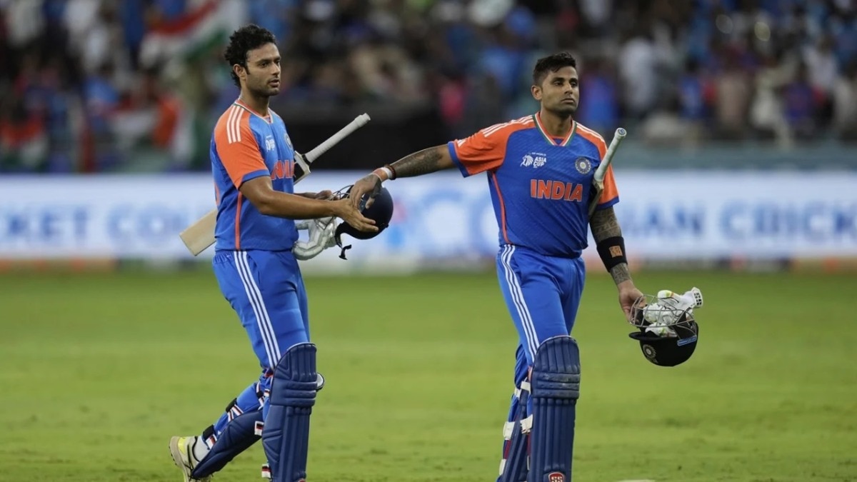 भारत-पाकिस्तान के बीच एशिया कप मुकाबले मेंं हैंडशेक विवाद सामने आया है (Photo: AP)