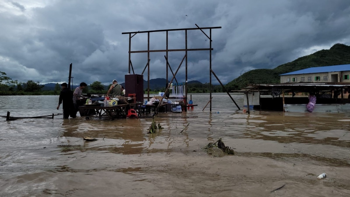 मणिपुर में भारी बारिश के बाद हालात हुए बेकाबू, सैंकड़ों परिवार हुए बेघर
