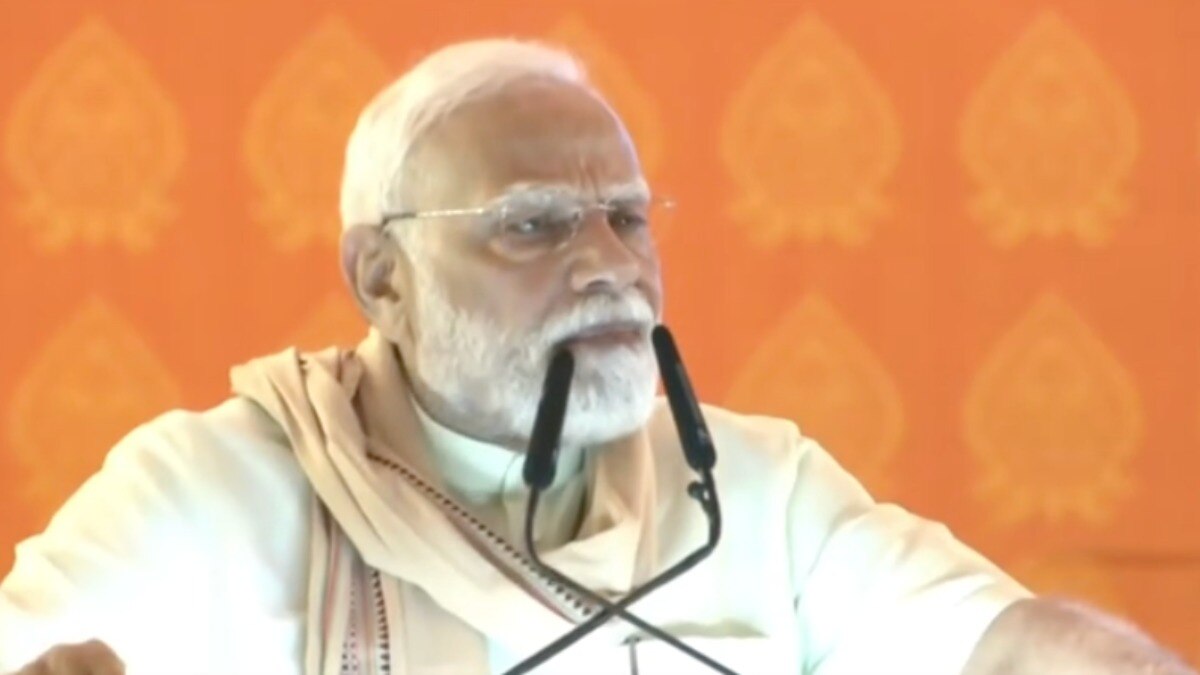 बिहार में बीड़ी पर मचा सियासी बवाल (Photo: X@/BJP4India)