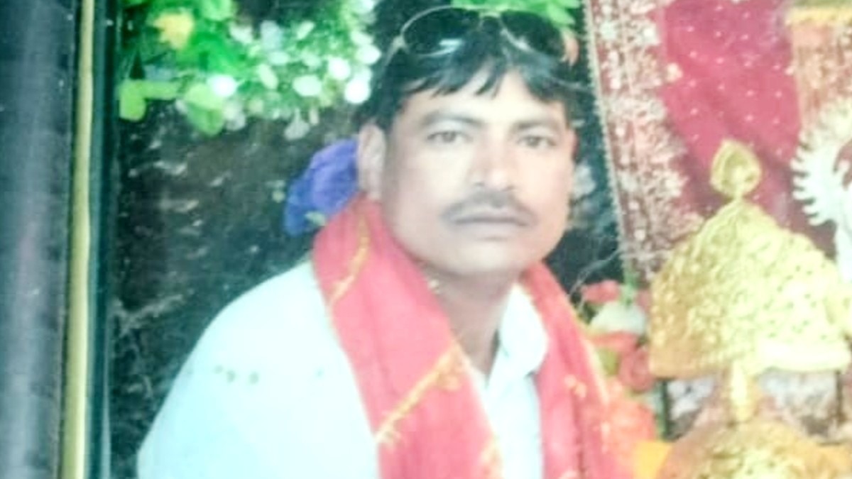 महिला पुलिसकर्मी के पति की तस्वीर.(File Photo:ITG)