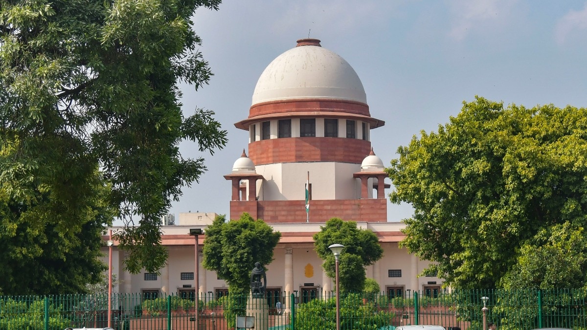 सुप्रीम कोर्ट ने चुनाव आयोग की मनमानी पर जताई नाराजगी (File Photo: PTI)