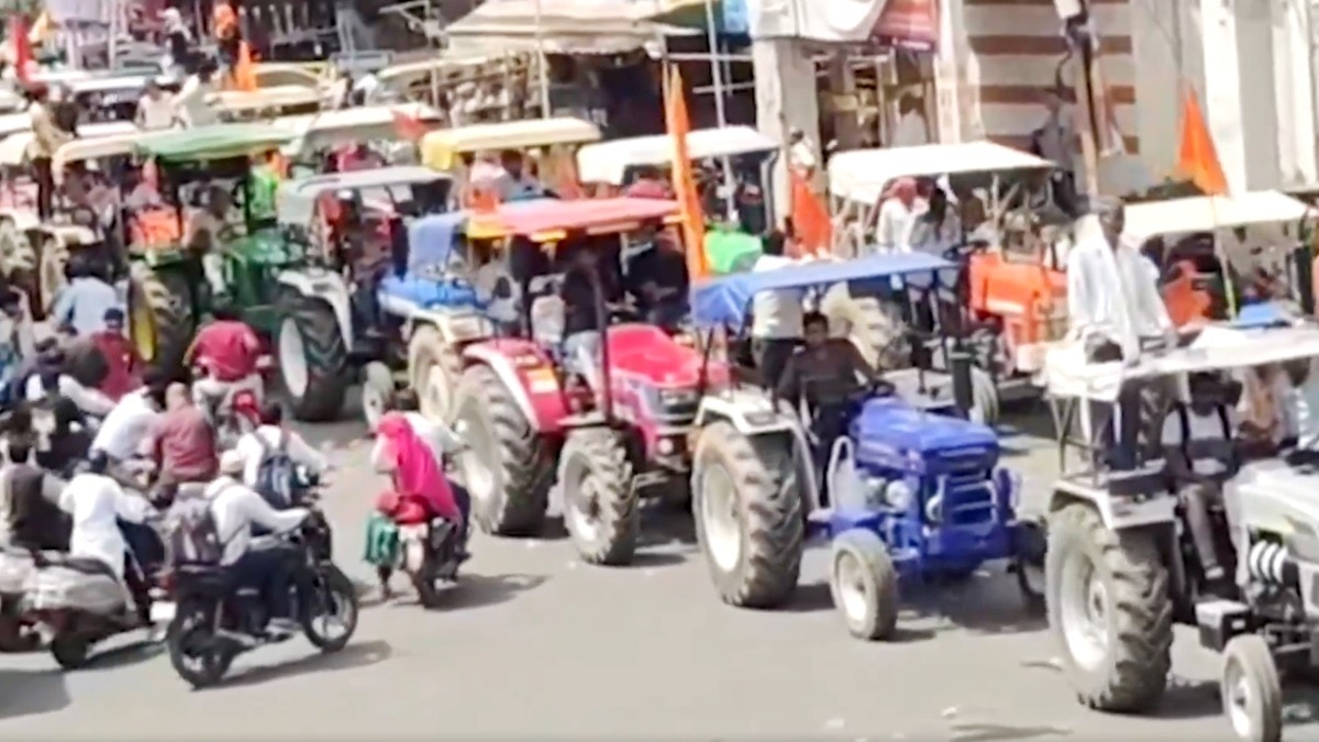 उज्जैन में किसानों का जंगी प्रदर्शन.(Photo:Screengrab)