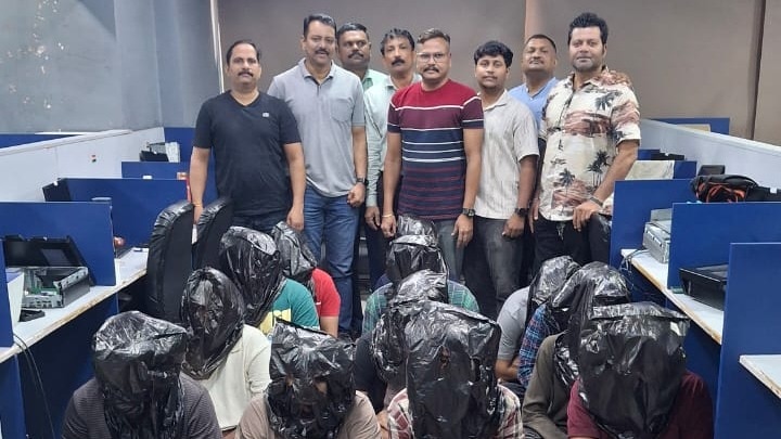 Fake call center busted in Goregaon by Mumbai crime branch 
