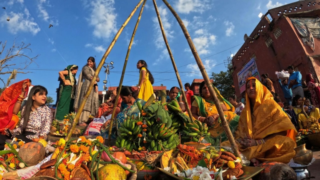 Chhath Puja 2025: 25 या 26 अक्टूबर, कब से शुरू छठ पर्व? जानें नहाय-खाय और खरना की तिथि - Chhath Puja 2025 date nahaye khaye kharna sandhya usha arghya muhurat tvisc - AajTak