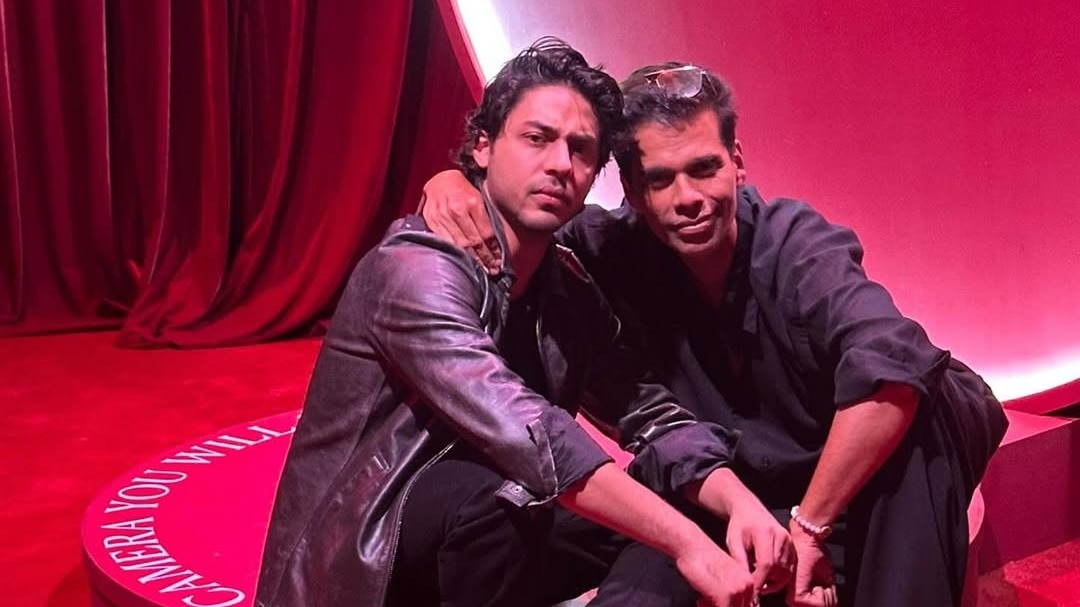 फिल्म इंडस्ट्री में डेब्यू कर रहे आर्यन खान, करण जौहर हुए इमोशनल, बोले- पिक्चर अभी बाकी है