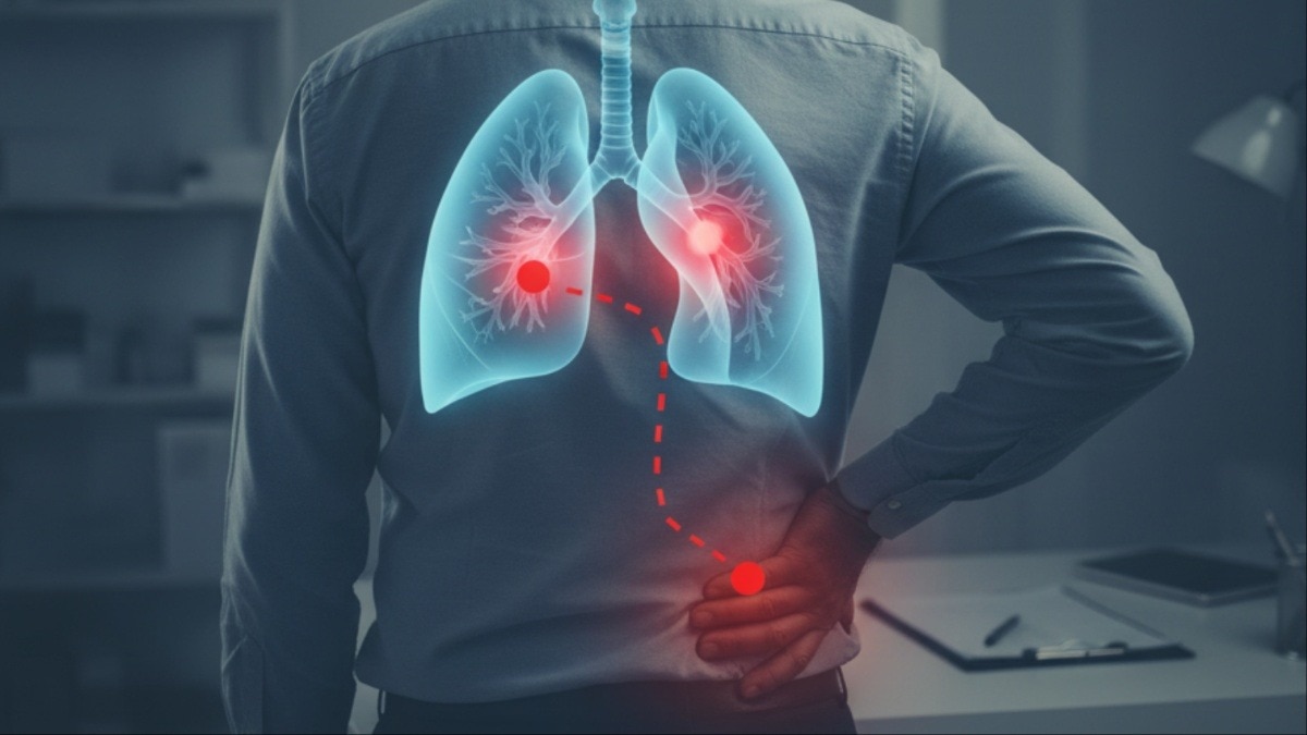 Constant back pain can be a sign of cancer disease! (Photo-INERATED)