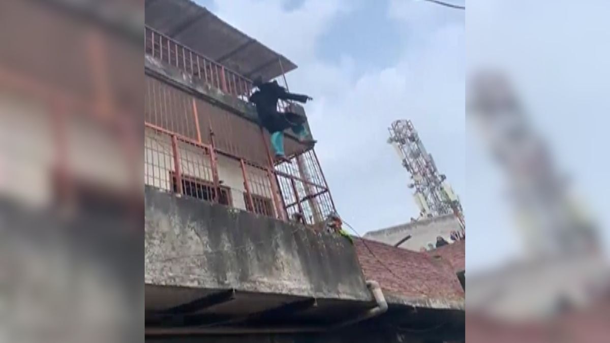 Woman jumped from building