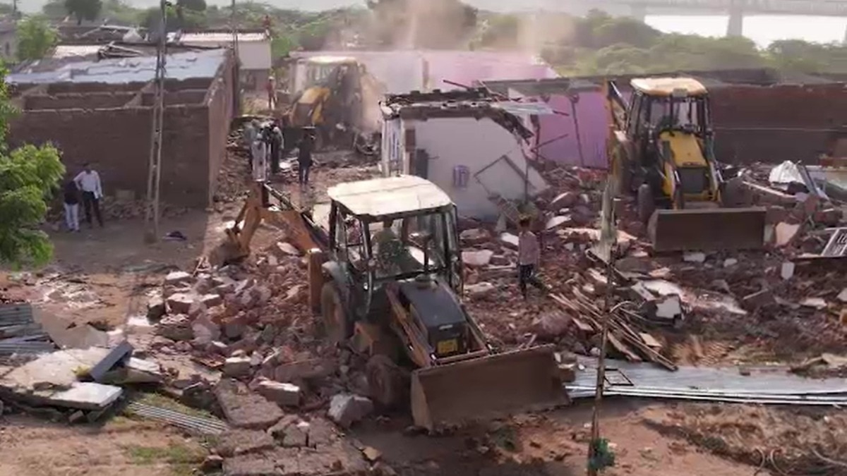 700 illegal structures demolished.