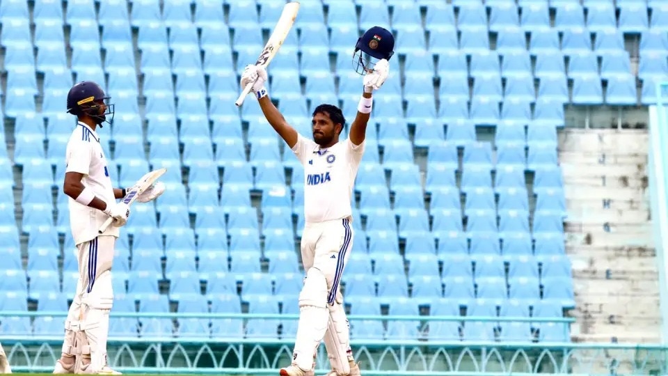 टीम इंडिया के ध्रुव जुरेल ने ऑस्ट्रेलिया ए के खिलाफ शतक जड़ा.