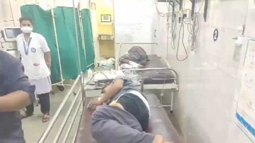 मजदूर अस्पताल में भर्ती.(Photo: Screengrab)