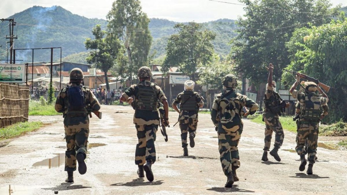 Manipur हमले में 33 Assam Rifles पर एंबुश, दो जवान शहीद और पांच घायल