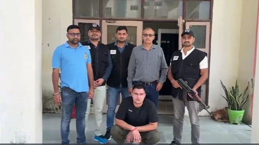 नीटू पर 5 हजार रुपये का इनाम भी घोषित था.(Photo: Screengrab)