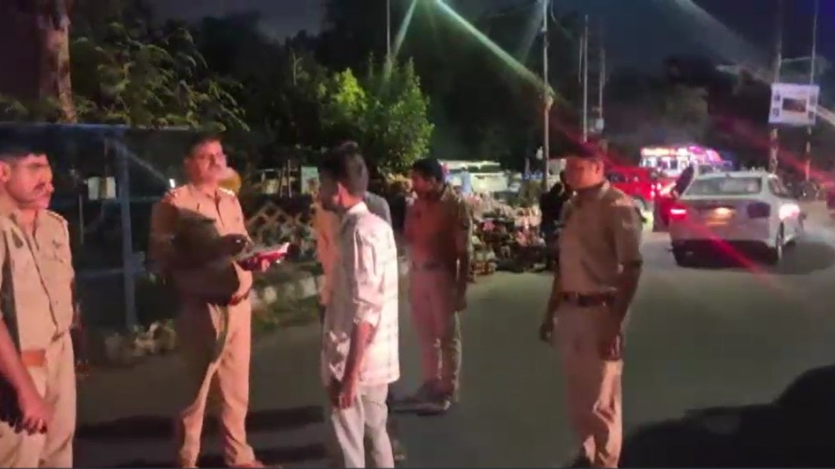 सड़क हादसे में तीन छात्रों की मौत. (Photo: Screengrab)