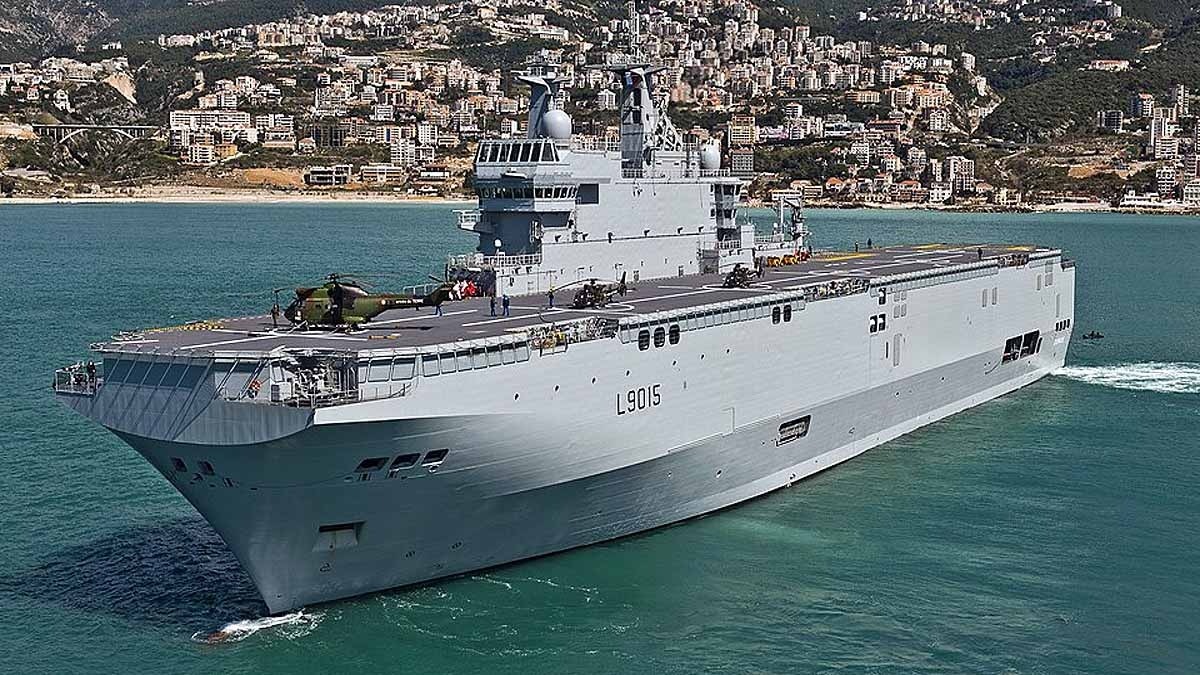 Indian Navy Amphibious Warship