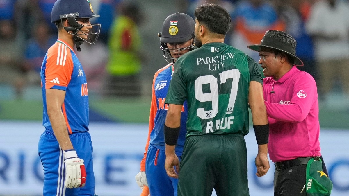 जब आउट हुए अभिषेक शर्मा... उससे पहले इंटरनेट पर क्या सर्च कर रहे थे पाकिस्तानी?