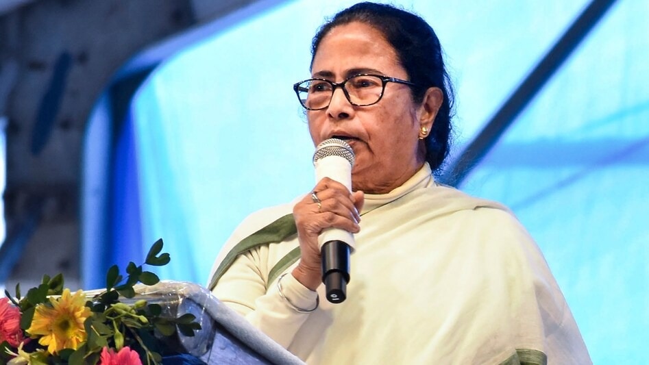'GST कटौती का वित्तीय बोझ राज्यों पर...', ममता बनर्जी ने क्रेडिट लेने पर केंद्र को घेरा
