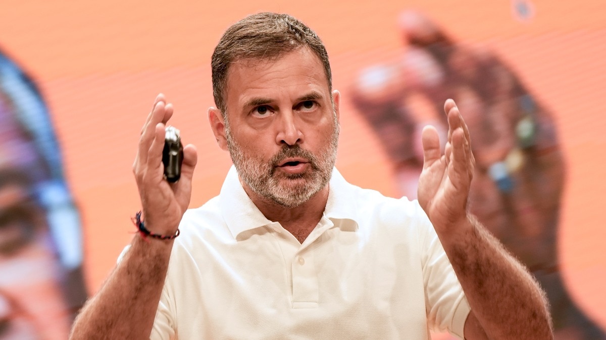 राहुल गांधी ने कहा, PM मोदी छवि चमकाने में व्यस्त हैं. (File Photo: ITG)