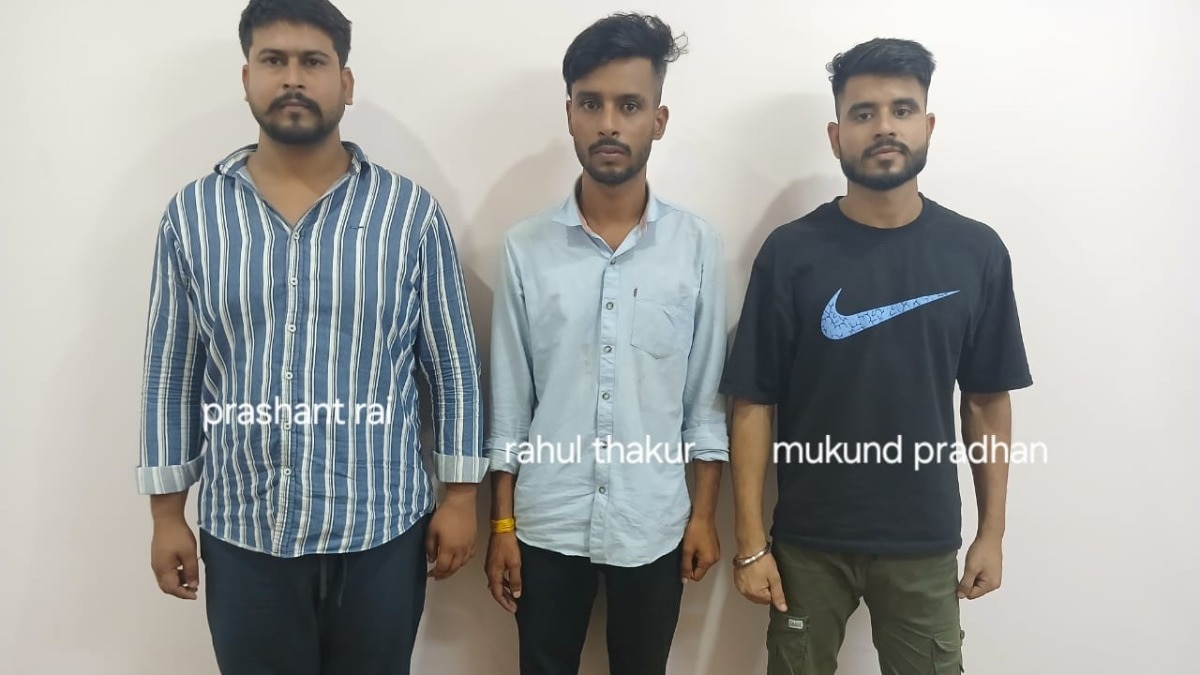 खंडवा से 20–25 हजार में पिस्टल खरीदता था.(Photo: Roushan Jaiswal/Santosh Sharma/ITG)