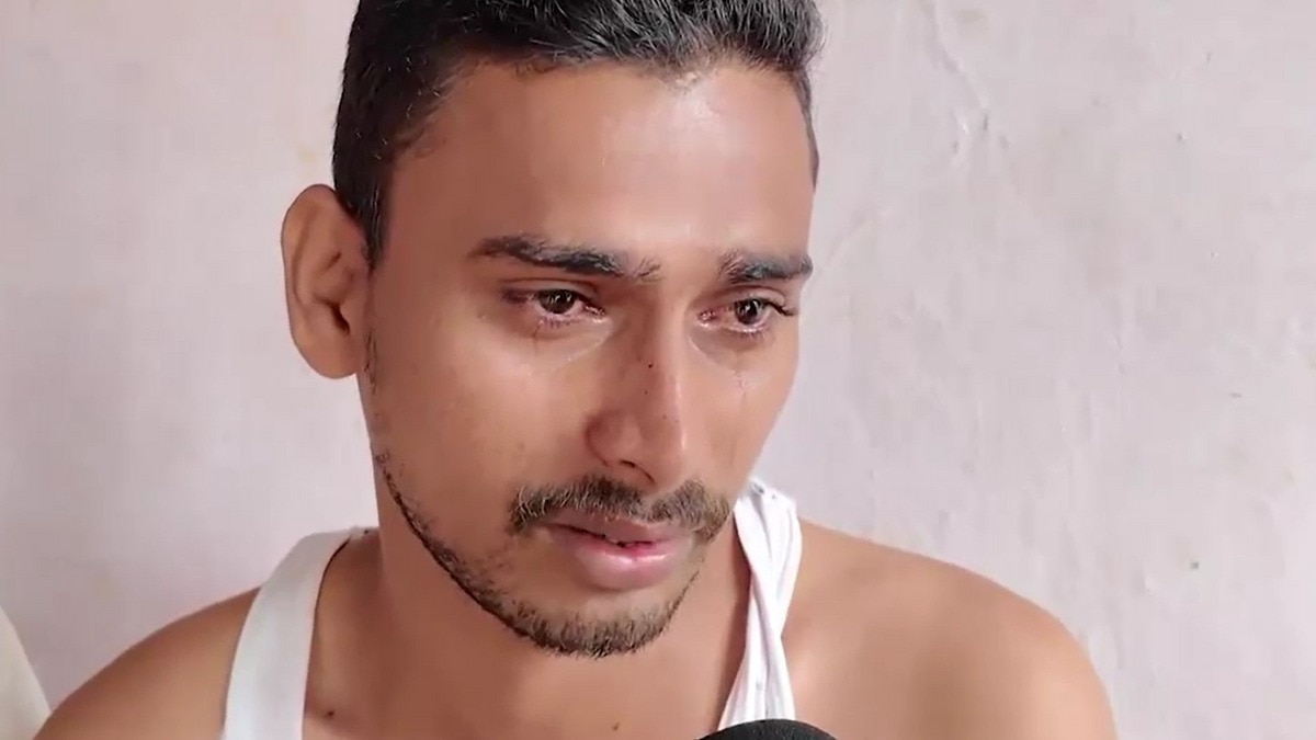 पीड़ित किसान ने पुलिस पर जातिसूचक गालियां देने का भी आरोप लगाया (Photo: Screengrab) 