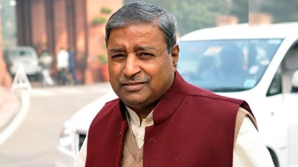 अयोध्या में नहीं बनेगी मस्जिद, मुसलमान छोड़ दें जिला...', बोले बीजेपी नेता विनय कटियार - bjp leader vinay katiyar controversial statement on mosque in ayodhya ntc - AajTak