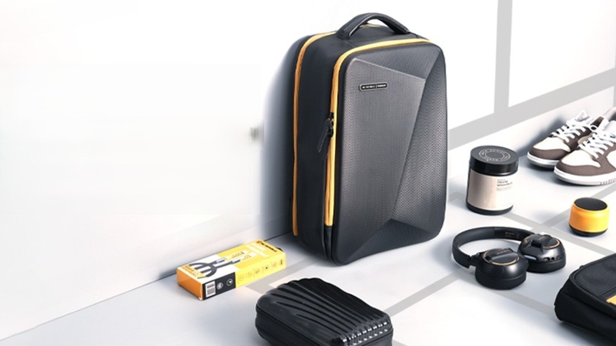 Nu Republic ने लॉन्च किए दमदार स्मार्ट बैग्स, आपके फोन को करेंगे चार्ज – Nu Republic Smart Backpack Launch Price Specs tteca