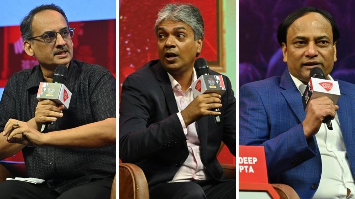 Yashwant Deshmukh, Amitabh Tiwari, Pradeep Gupta