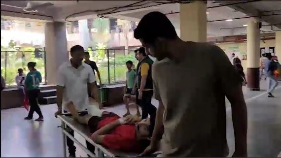 दो बदमाशों को लगी गोली (Photo: Screengrab)