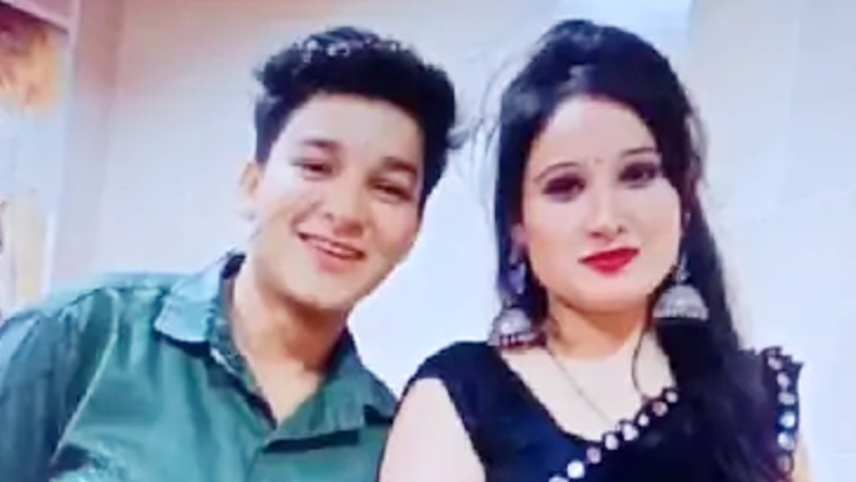 Whatsapp चैट से लगी ननद-भाभी के इश्क की खबर.(Photo:ITG)