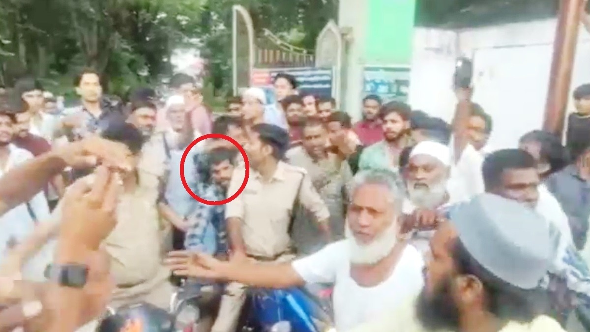 खंडवा में कब्रों को खोदने वाले हैवान पर NSA कार्रवाई.(Photo:Screengrab)