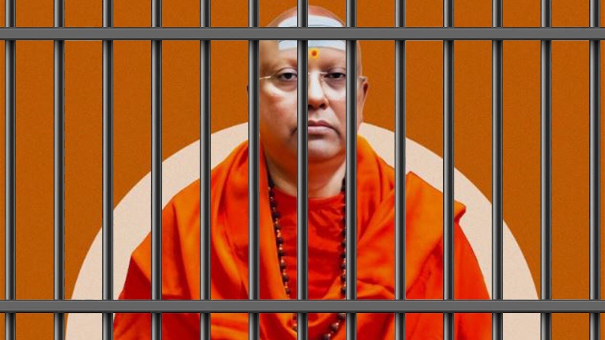 रविवार को स्वामी चैतन्यानंद को 5 दिन की पुलिस कस्टडी में भेज दिया गया. (Photo: ITG)