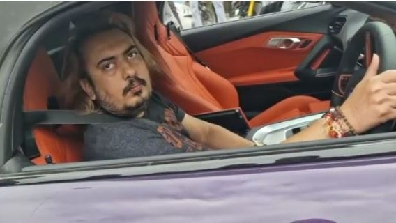 कारोबारी का बेटा गिरफ्तार (Photo: Screengrab)