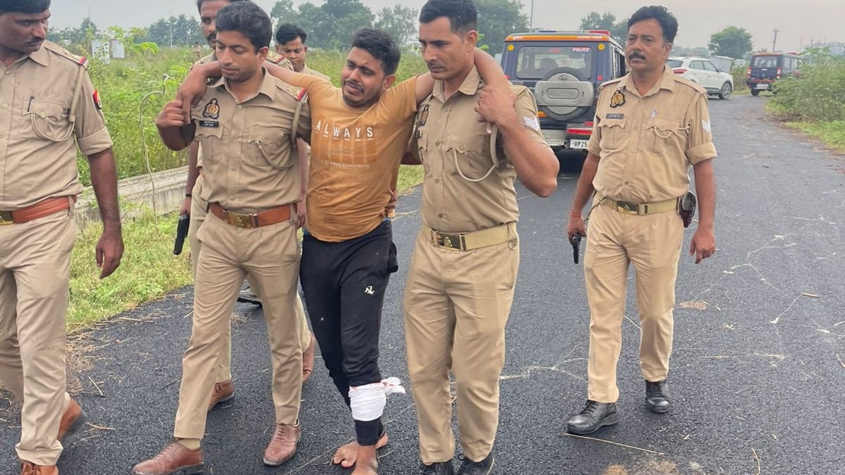 हाफ एनकाउंटर में आरोपी ताजिम गिरफ्तार (Photo:  Santosh Sharma/ITG)