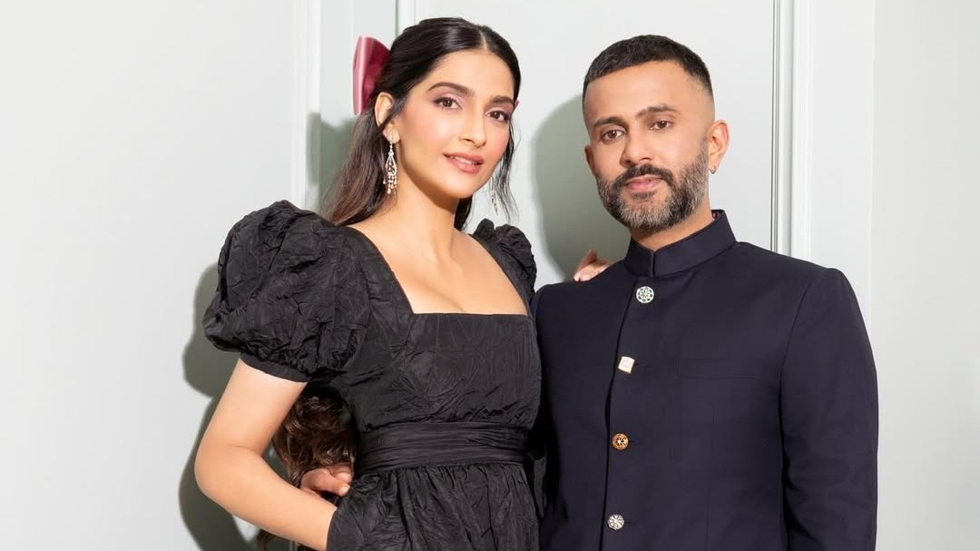 sonam kapoor pregnant