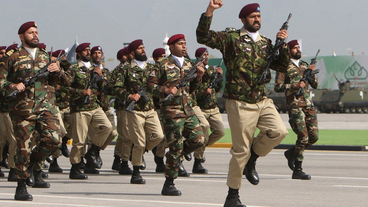 गाजा में सेना भेज पाकिस्तान दिखाना चाहता है 'चौधराहट', लेकिन जिन्ना के 'इजरायल हेट' का क्या होगा?