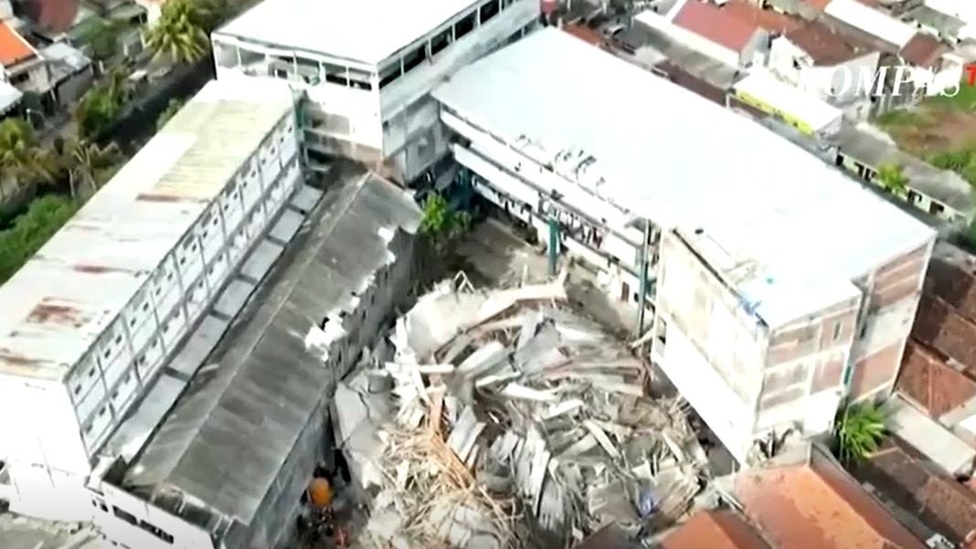Indonesia School Collapse