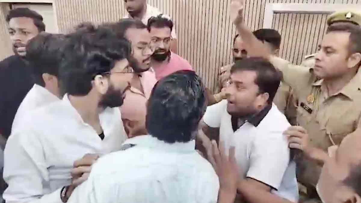 मुस्लिम सोडे वाले पर भिड़े दो BJP पार्षद, विजयदशमी मेले में ठेला लगाने पर विवाद – meerut bjp councillors clash over thela dispute lclar