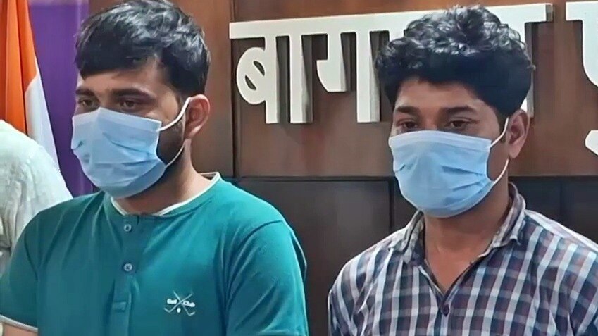 बागपत पुलिस की गिरफ्त में दो शातिर ठग (Photo- ITG) 