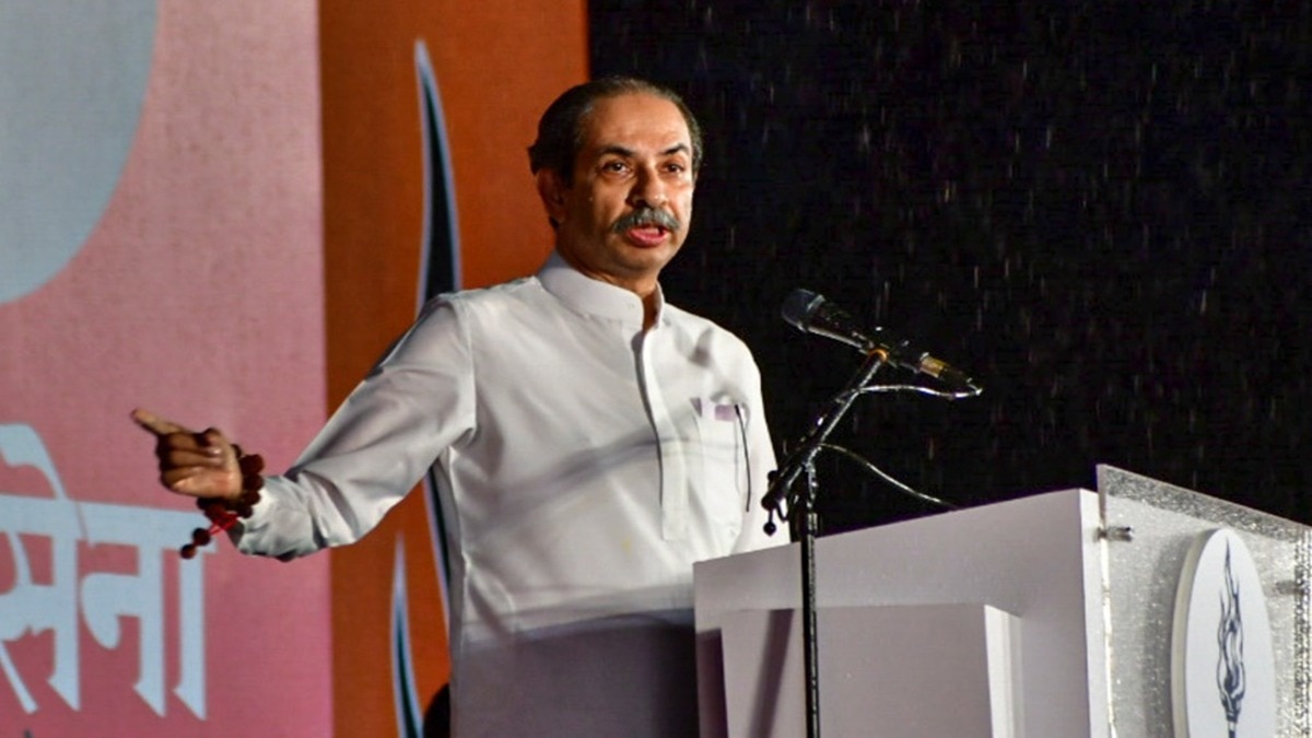Uddhav Thackeray said that Marathi people and Mumbai will not be handed over to outsiders