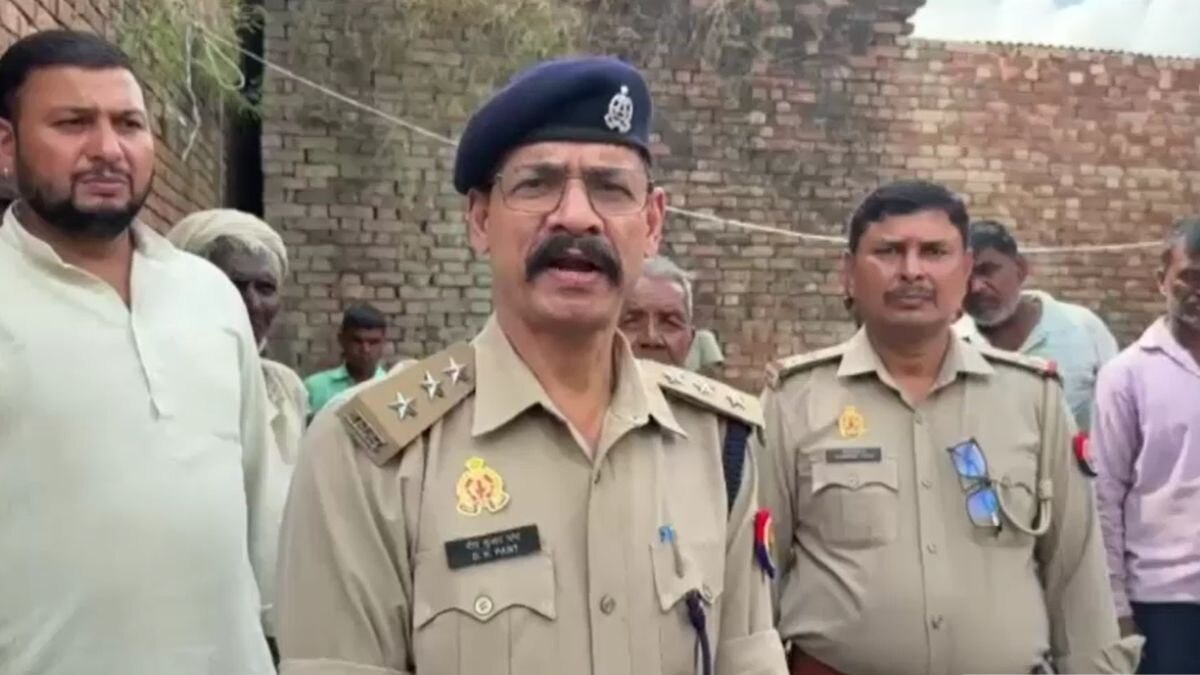 मौत के कारणों की जांच कर रही पुलिस. (Photo: ITG)