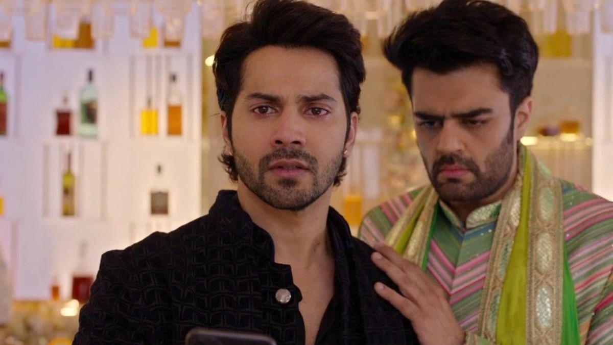 Varun Dhawan,Manish Paul