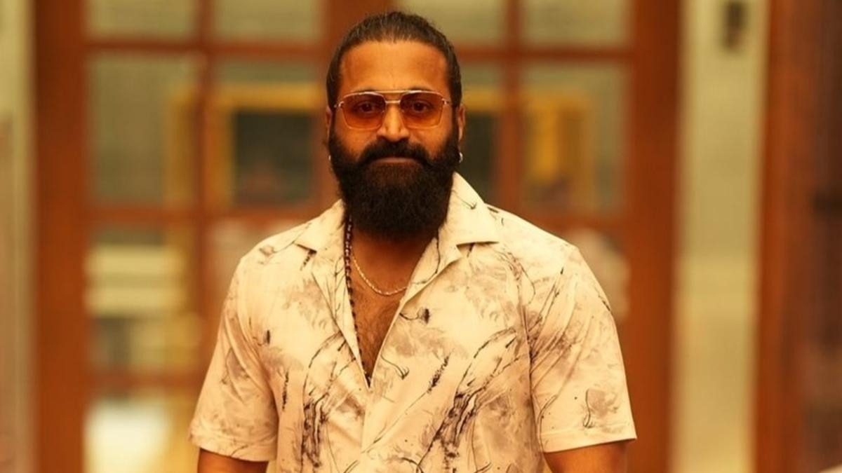 ऋषभ शेट्टी की फिल्म 'कांतारा चैप्टर 1' कर रही शानदार कमाई (Photo: PTI)