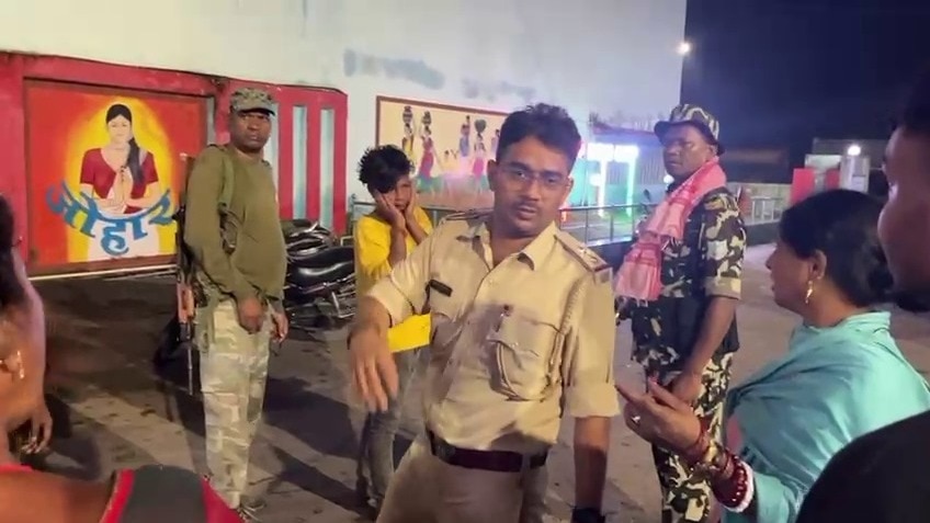 दुर्गा पूजा के दौरान चाकूबाजी में सात लोग घायल हुए हैं. (Photo- ITG)