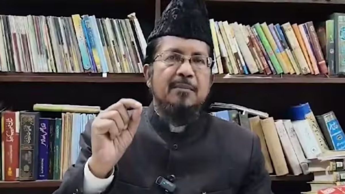 ऑल इंडिया मुस्लिम जमात के अध्यक्ष मौलाना शहाबुद्दीन रजवी बरेलवी ने साधा निशाना. (File Photo: PTI)