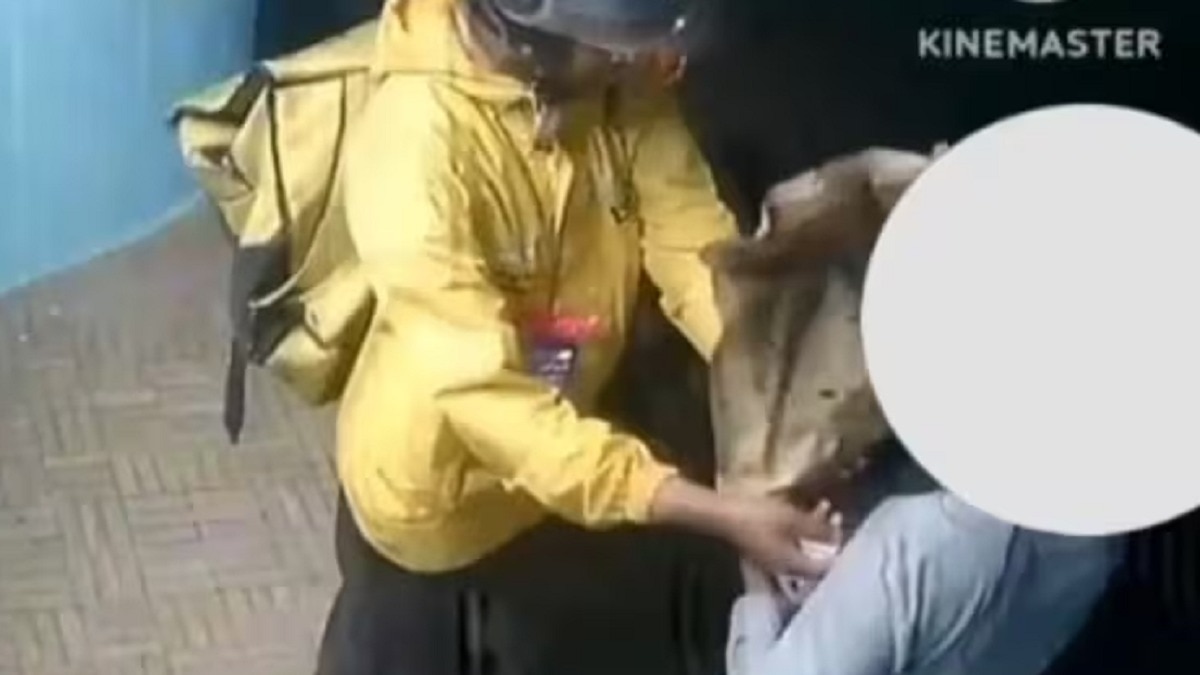 ये वीडियो अब सोशल मीडिया पर तेजी से वायरल हो रहा है. (Photo: Screengrab)